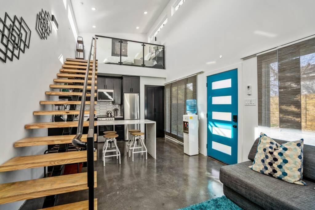 Quantum Tiny Loft At East End Revitalized Houston Eksteriør billede