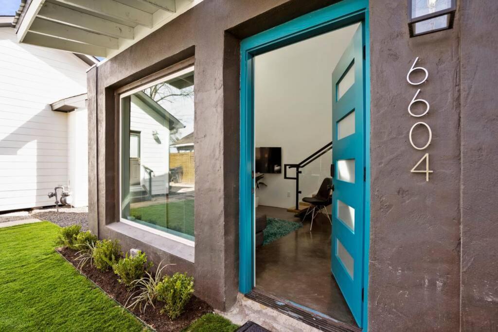 Quantum Tiny Loft At East End Revitalized Houston Eksteriør billede