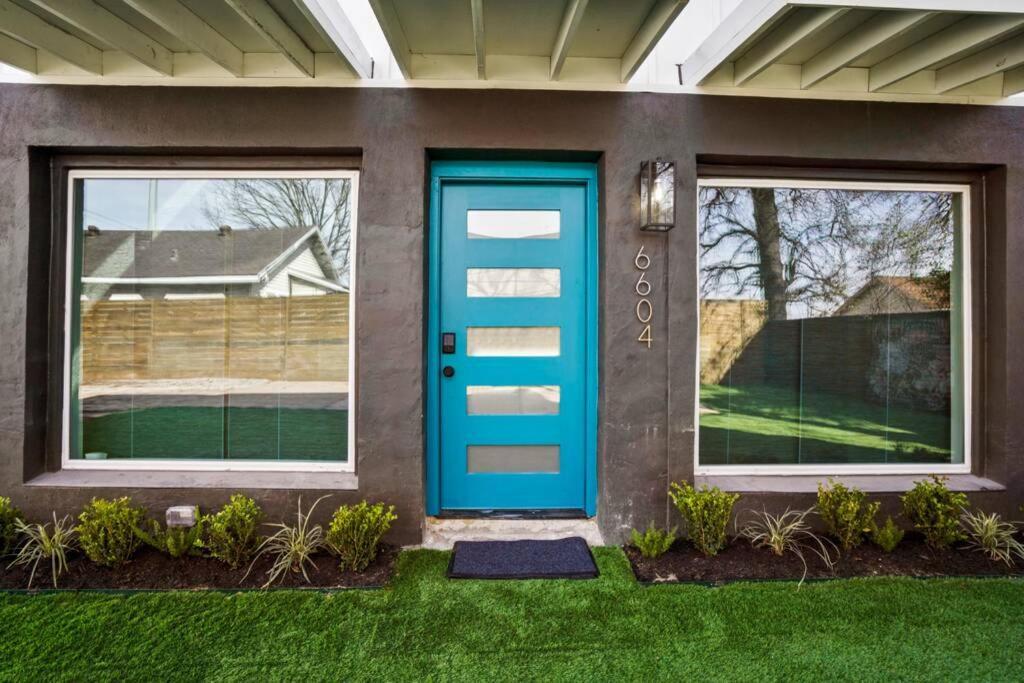 Quantum Tiny Loft At East End Revitalized Houston Eksteriør billede