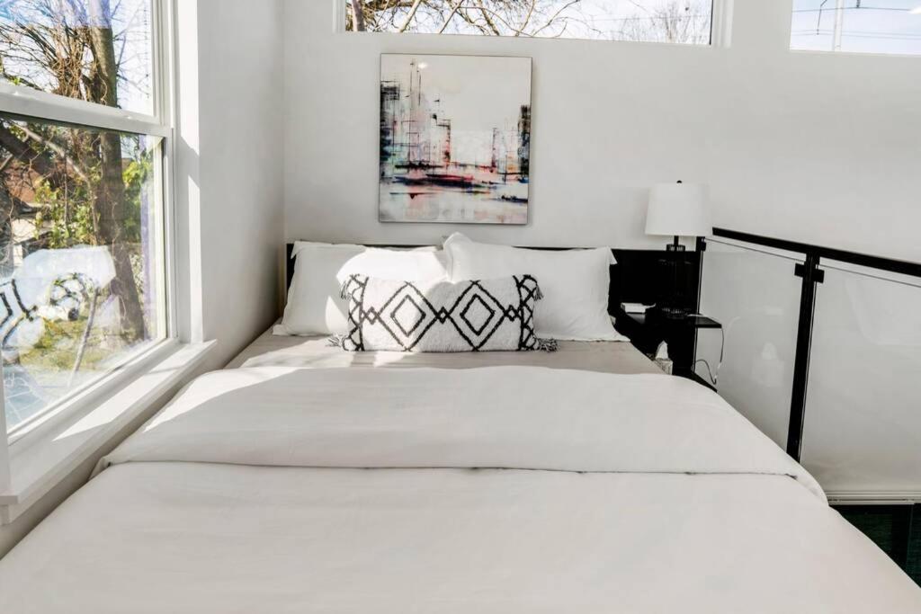 Quantum Tiny Loft At East End Revitalized Houston Eksteriør billede