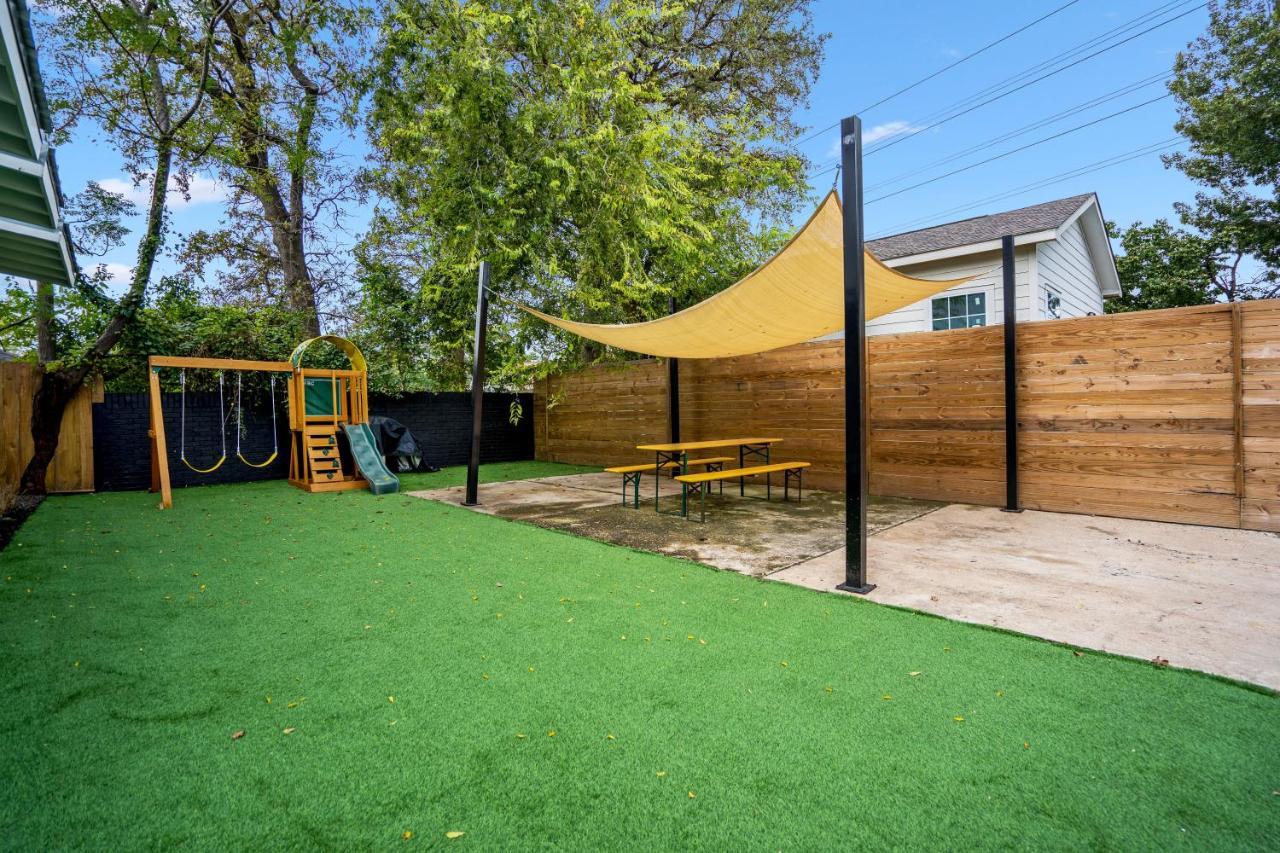 Quantum Tiny Loft At East End Revitalized Houston Eksteriør billede